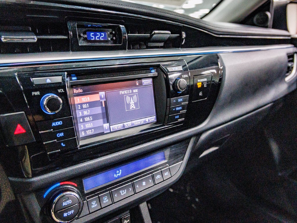 2015 Toyota Corolla S Plus