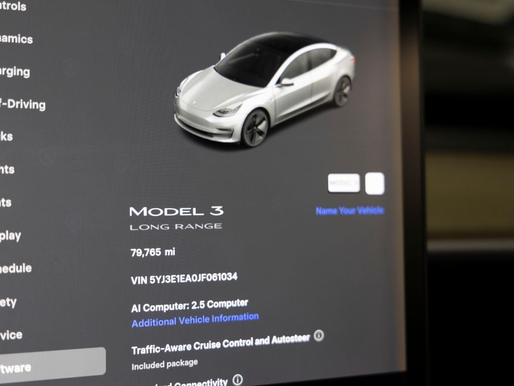 2018 Tesla Model 3 Mid Range