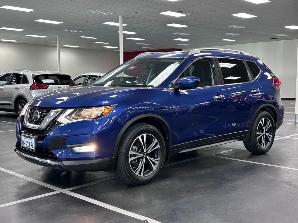 2020 Nissan Rogue SV