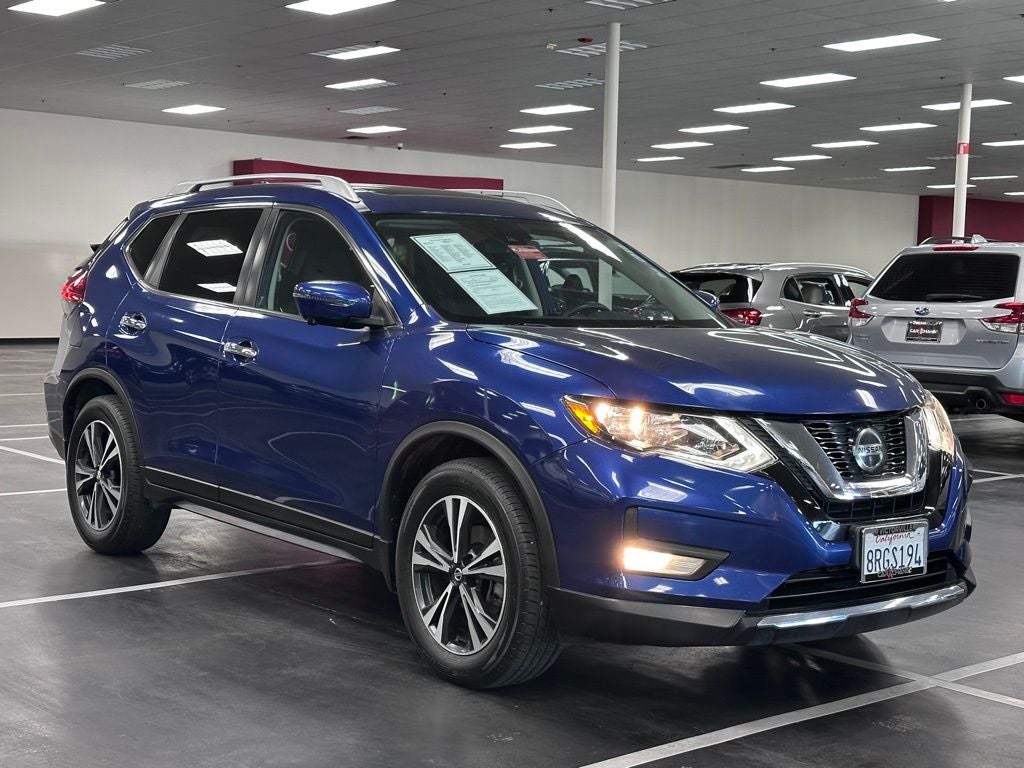 2020 Nissan Rogue SV