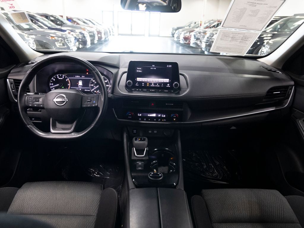 2025 Nissan Rogue SV