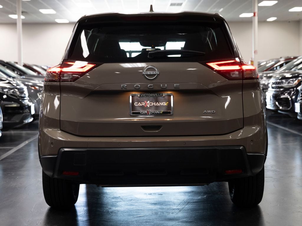 2025 Nissan Rogue SV
