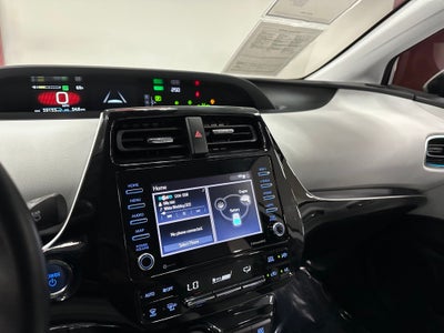 2022 Toyota Prius XLE