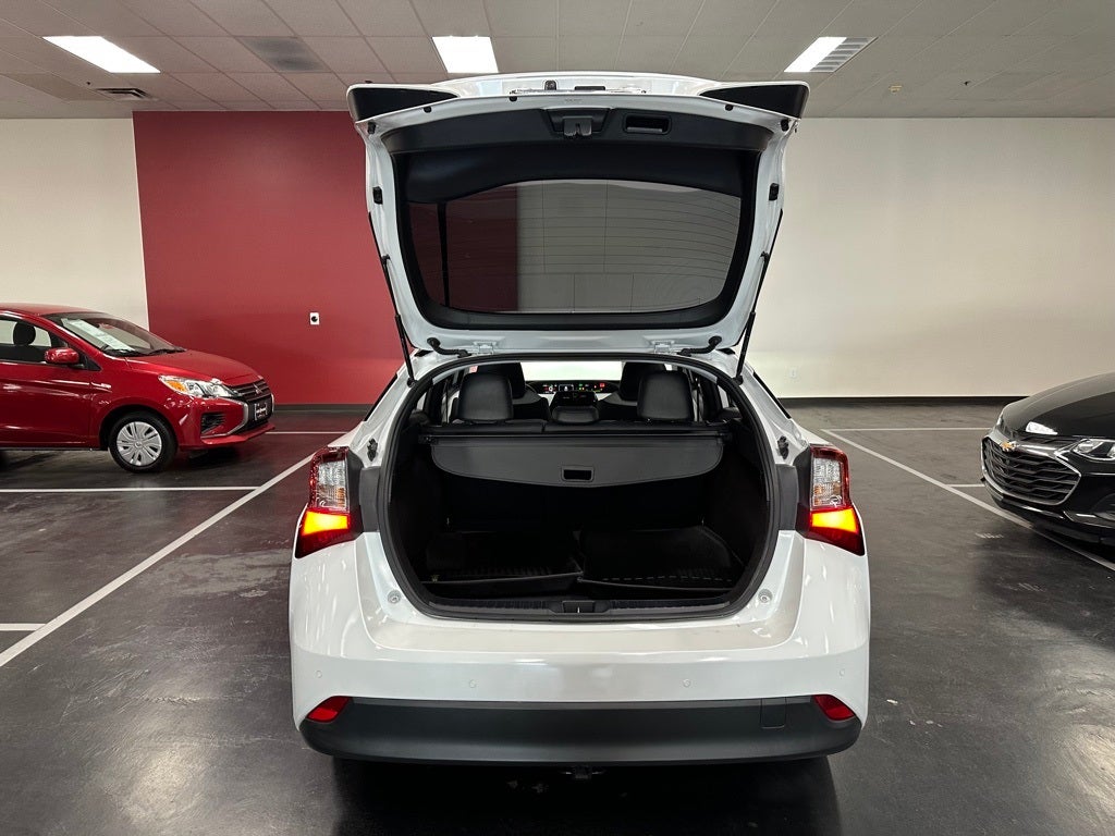 2022 Toyota Prius XLE