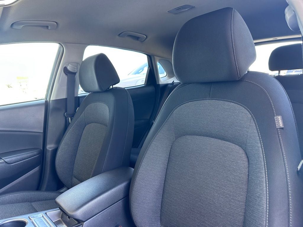 2023 Hyundai Kona Electric SE