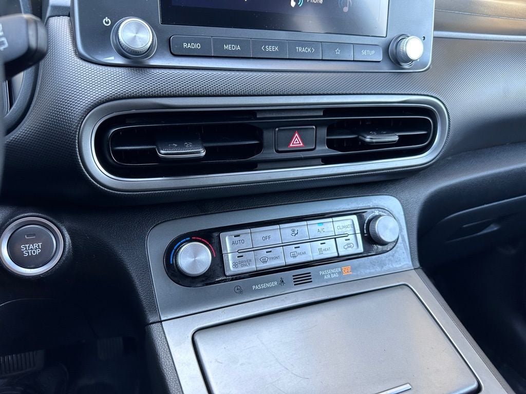 2023 Hyundai Kona Electric SE