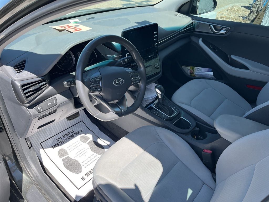 2022 Hyundai Ioniq Plug-In Hybrid SE