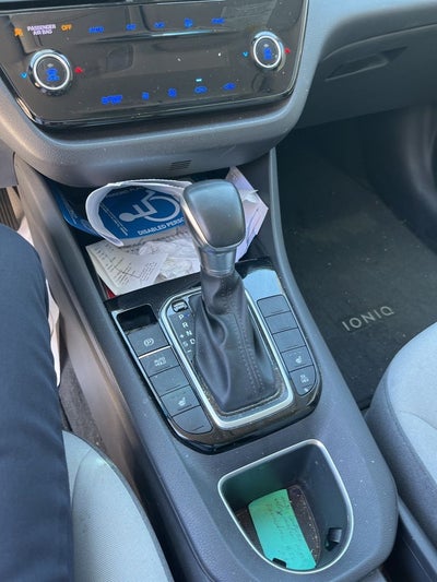 2022 Hyundai Ioniq Plug-In Hybrid SE