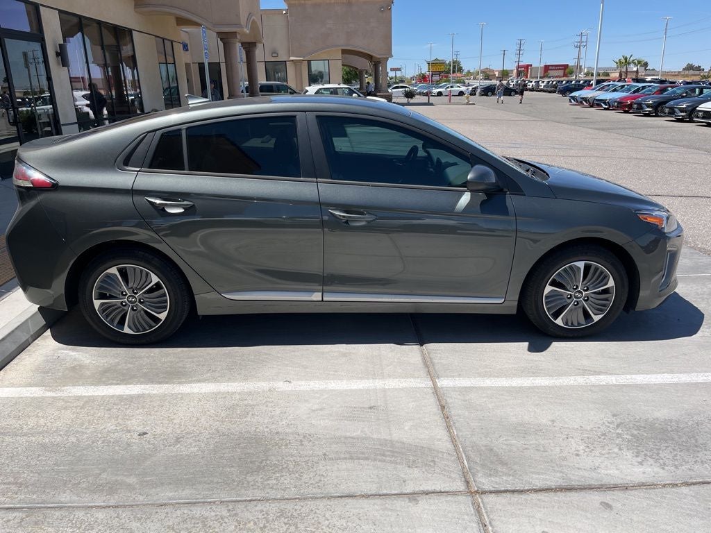 2022 Hyundai Ioniq Plug-In Hybrid SE