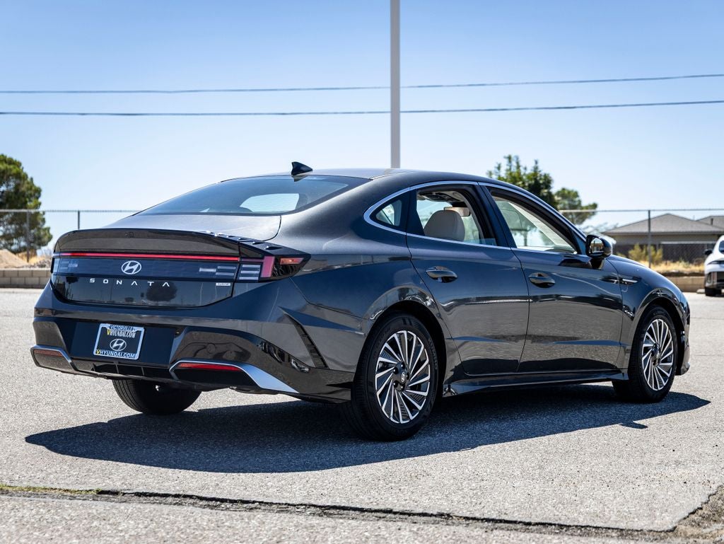 2025 Hyundai Sonata Hybrid SEL