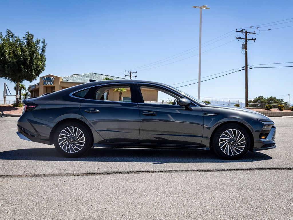 2025 Hyundai Sonata Hybrid SEL