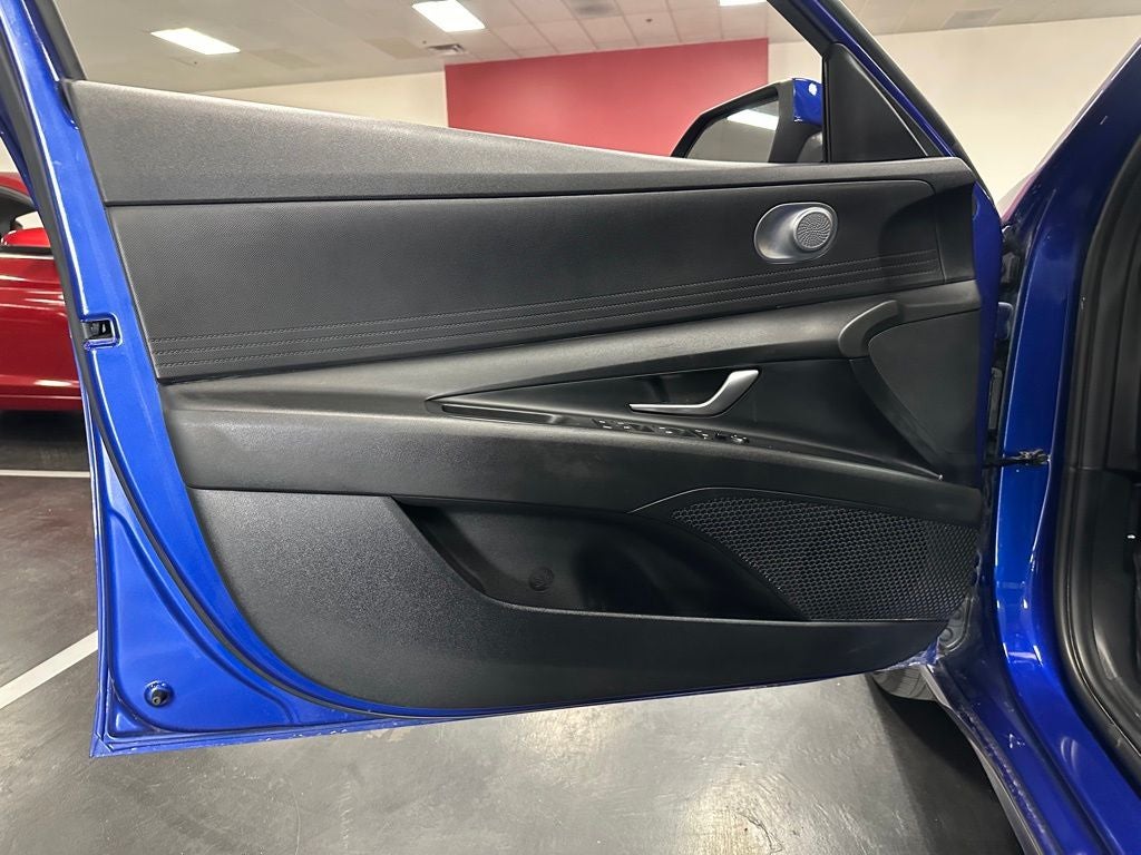 2023 Hyundai Elantra Hybrid Blue