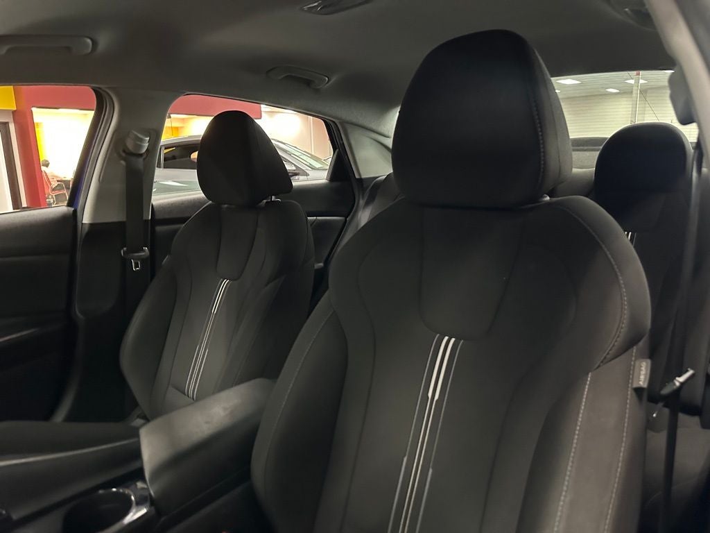 2023 Hyundai Elantra Hybrid Blue