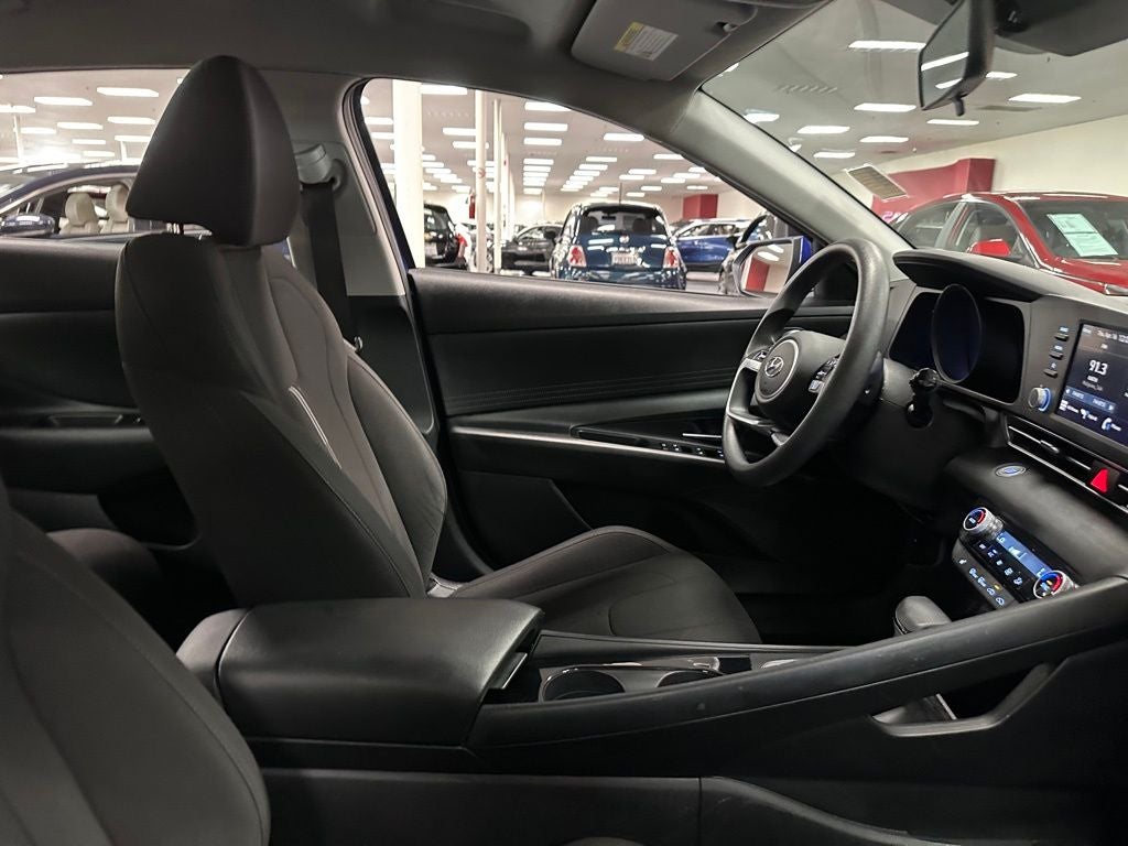 2023 Hyundai Elantra Hybrid Blue