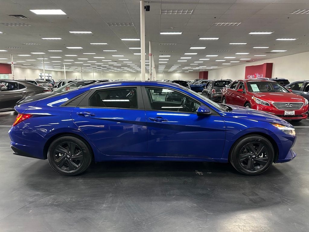 2023 Hyundai Elantra Hybrid Blue