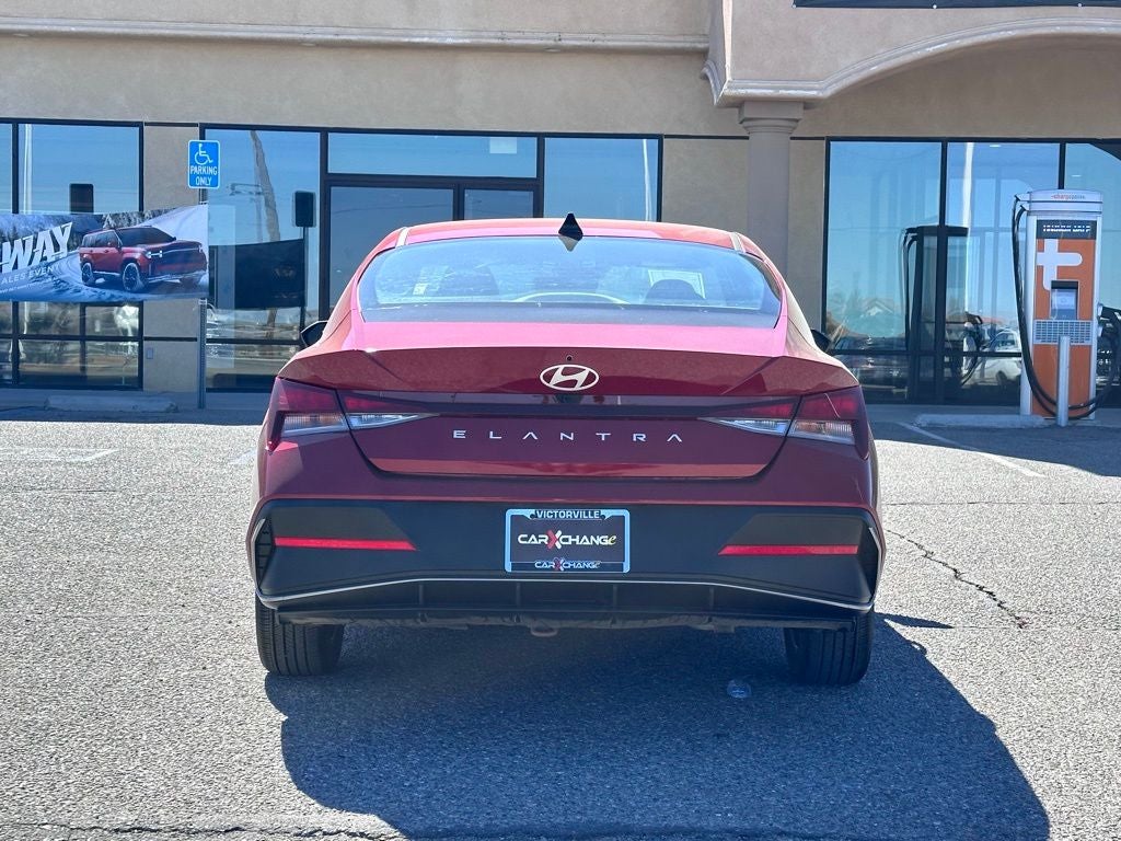 2024 Hyundai Elantra SEL