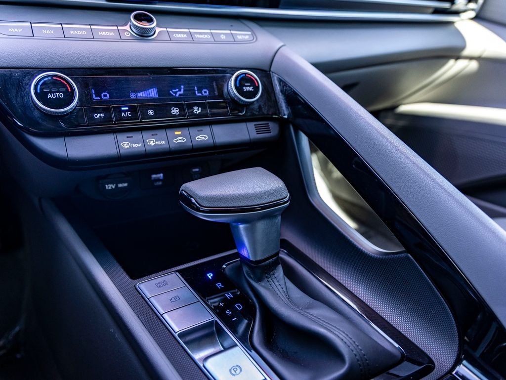 2024 Hyundai Elantra Hybrid Blue