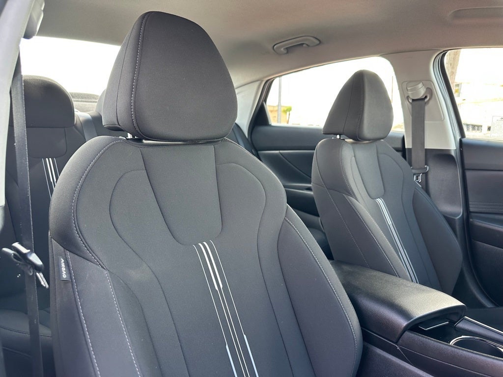 2024 Hyundai Elantra Hybrid Blue