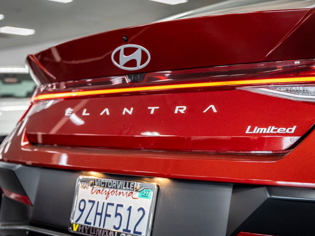 2025 Hyundai Elantra Limited