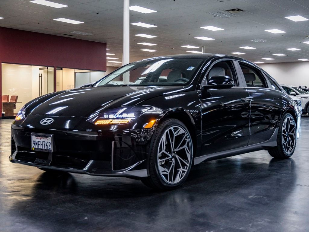 2024 Hyundai IONIQ 6 SEL