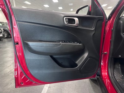 2021 Hyundai Venue SE