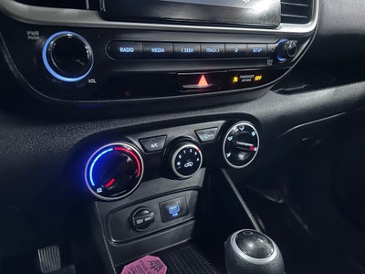 2021 Hyundai Venue SE