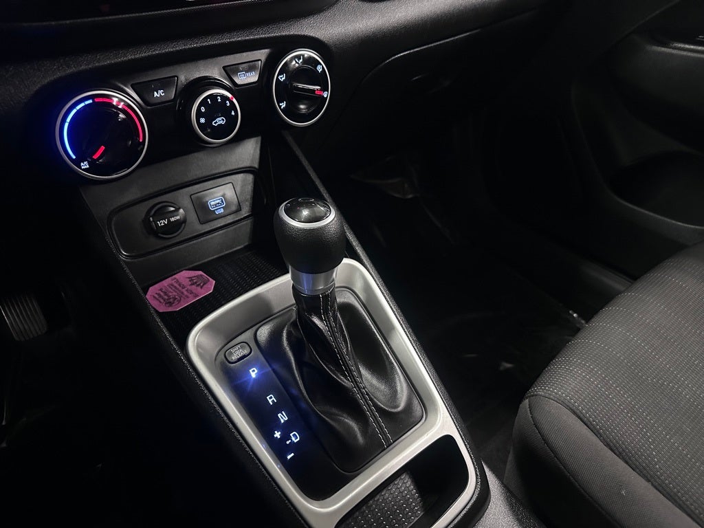 2021 Hyundai Venue SE