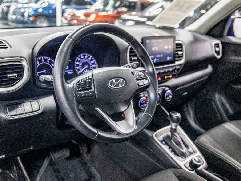 2022 Hyundai Venue SEL