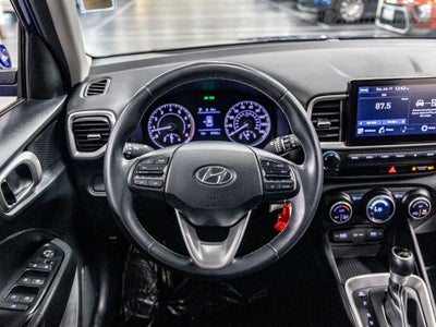 2022 Hyundai Venue SEL