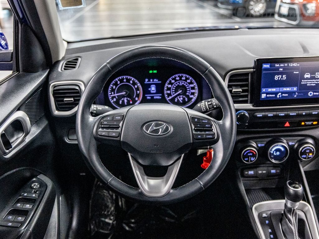 2022 Hyundai Venue SEL