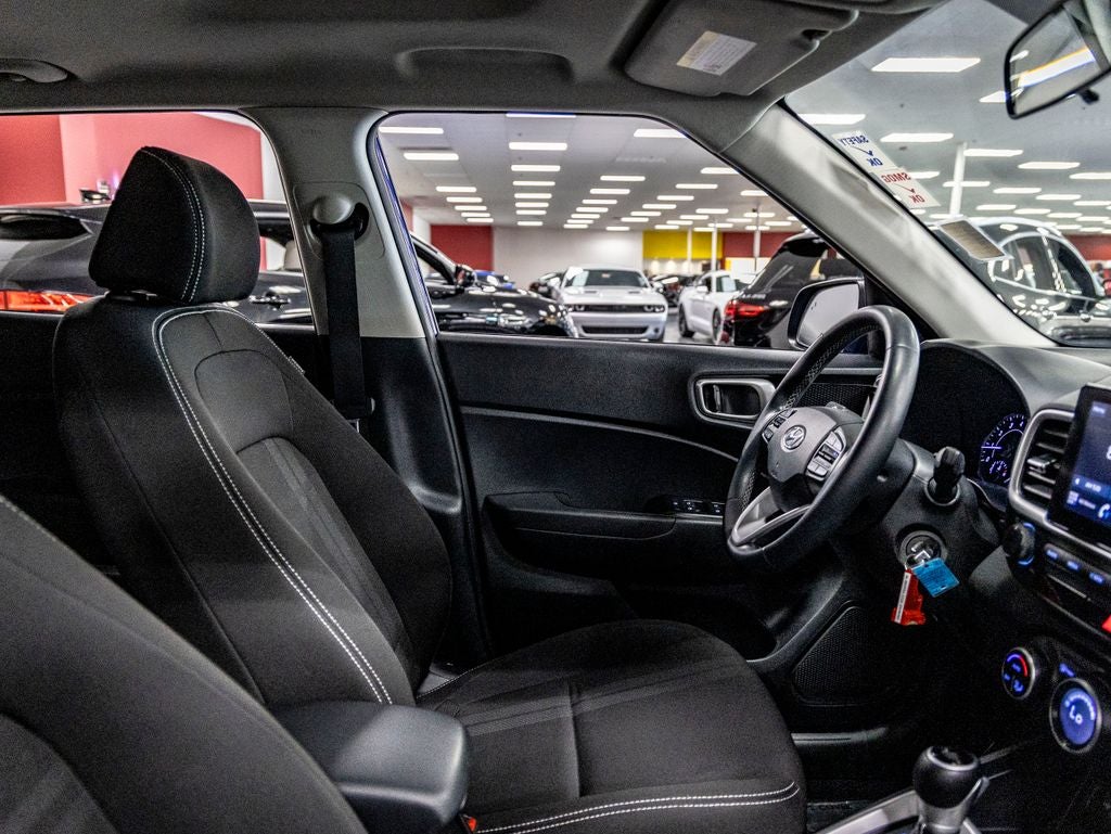 2022 Hyundai Venue SEL
