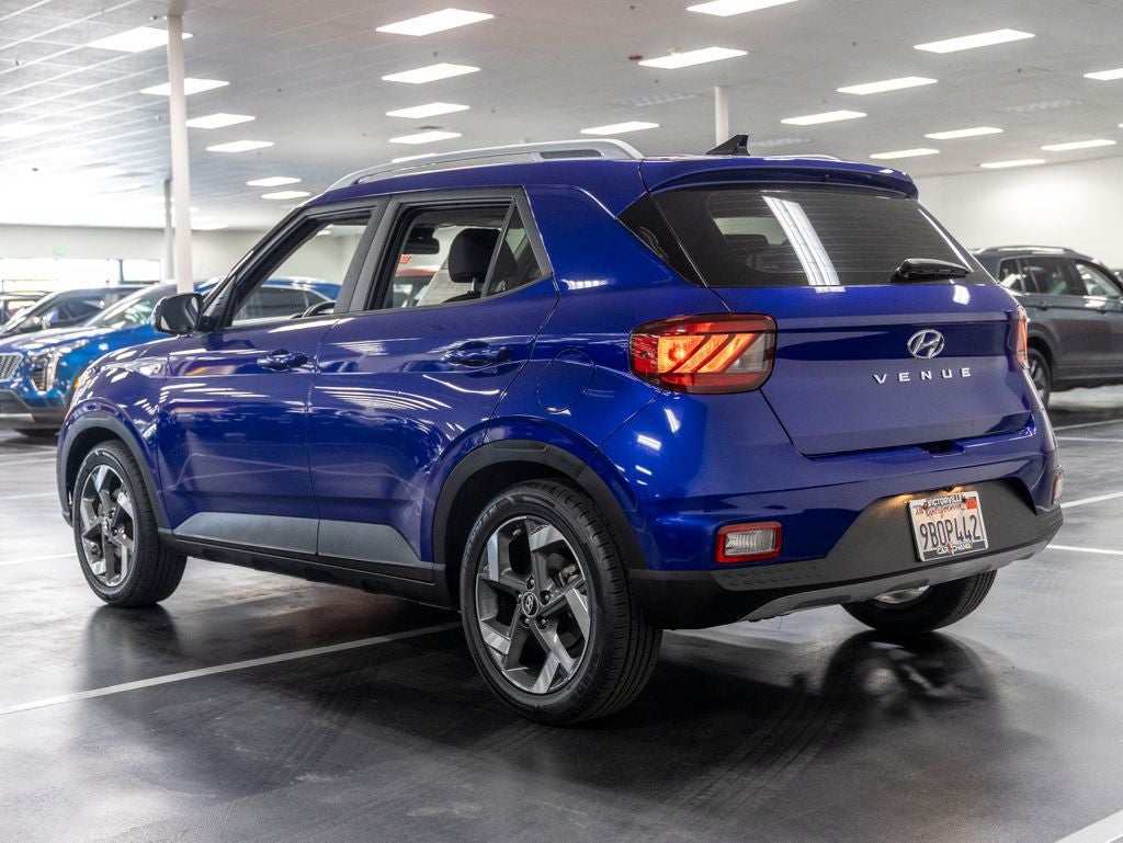 2022 Hyundai Venue SEL