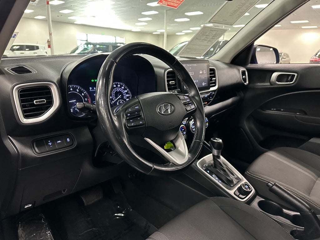 2022 Hyundai Venue SEL