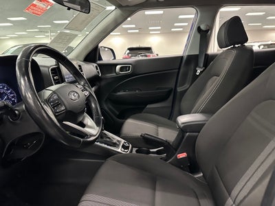 2022 Hyundai Venue SEL