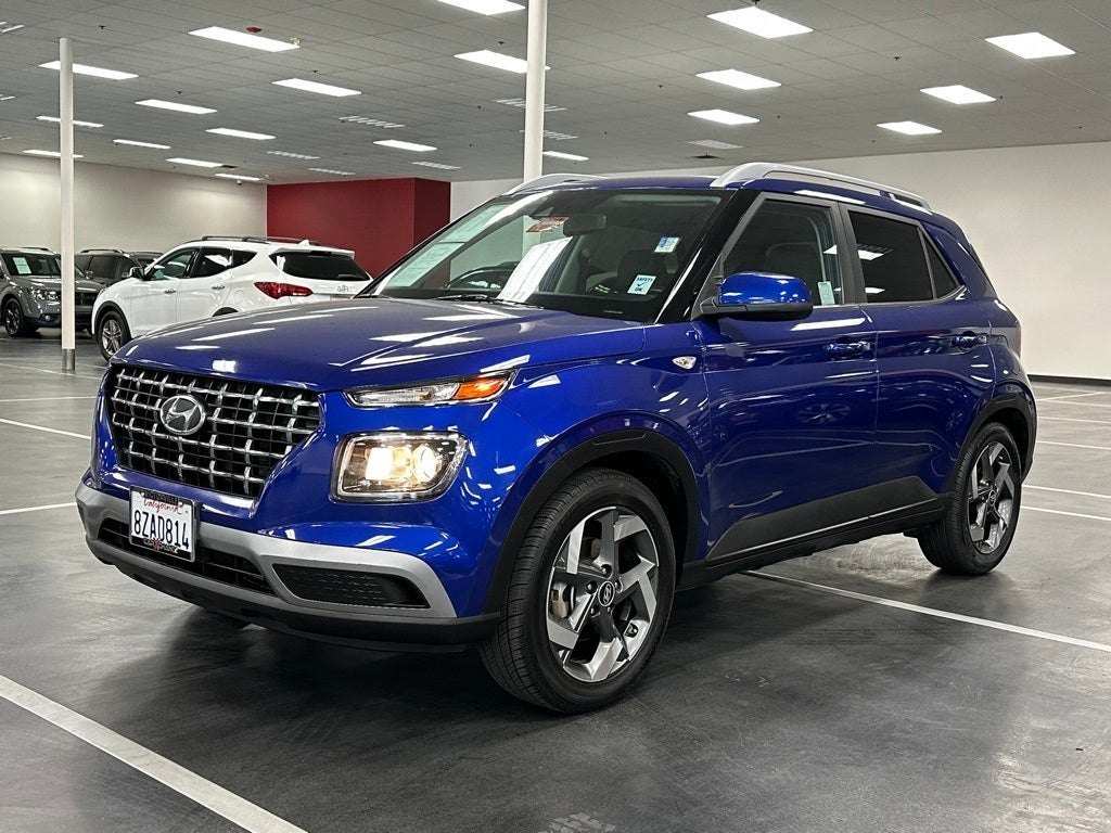 2022 Hyundai Venue SEL