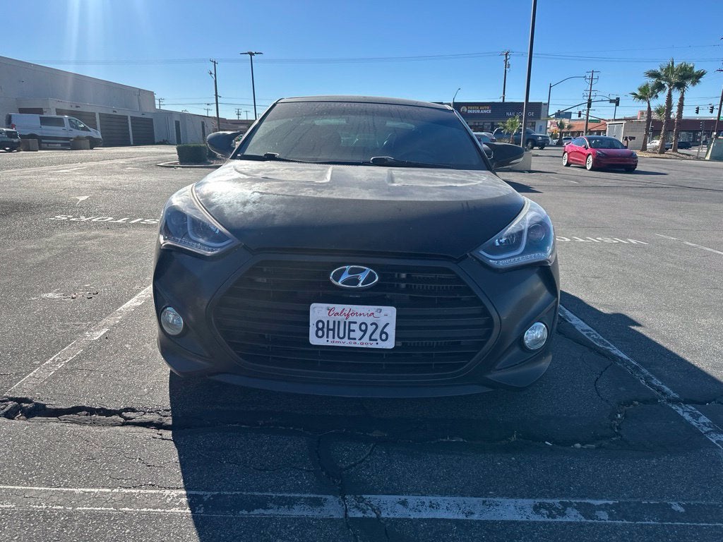 2013 Hyundai Veloster Turbo w/Black