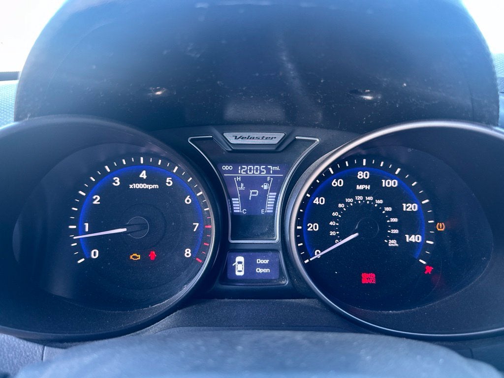 2013 Hyundai Veloster Turbo w/Black