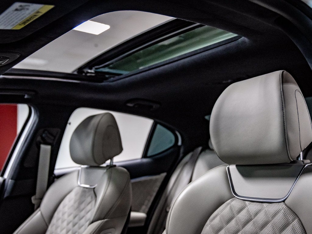 2023 Genesis G70 3.3T