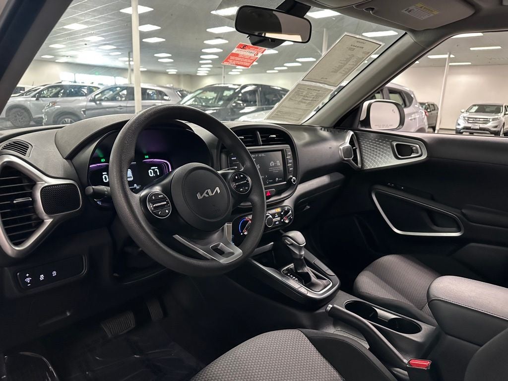 2024 Kia Soul LX