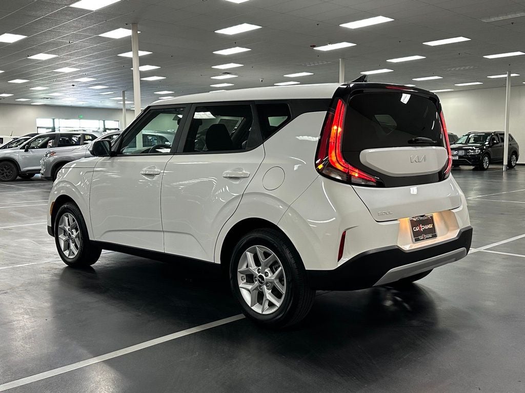 2024 Kia Soul LX