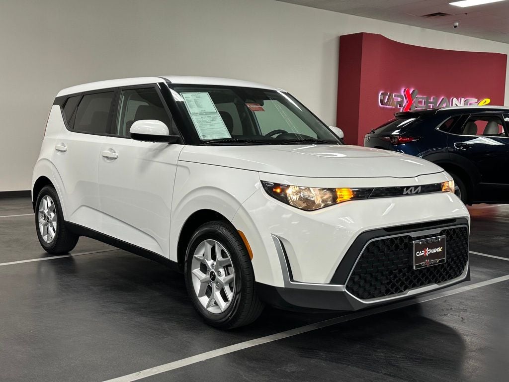 2024 Kia Soul LX
