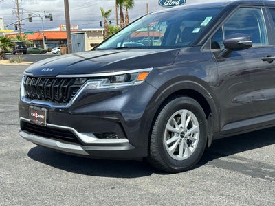 2022 Kia Carnival LXS