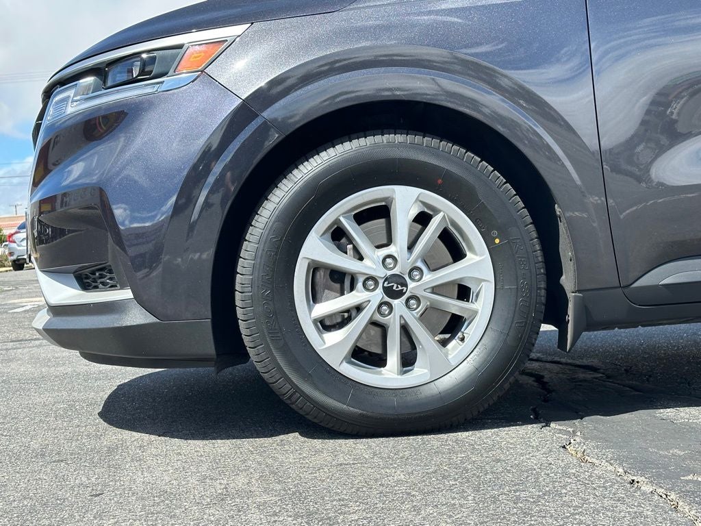 2022 Kia Carnival LXS