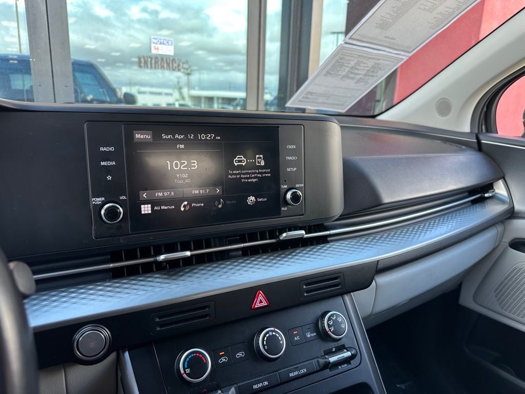 2022 Kia Carnival LXS