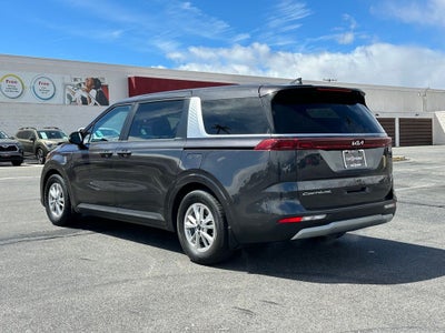 2022 Kia Carnival LXS