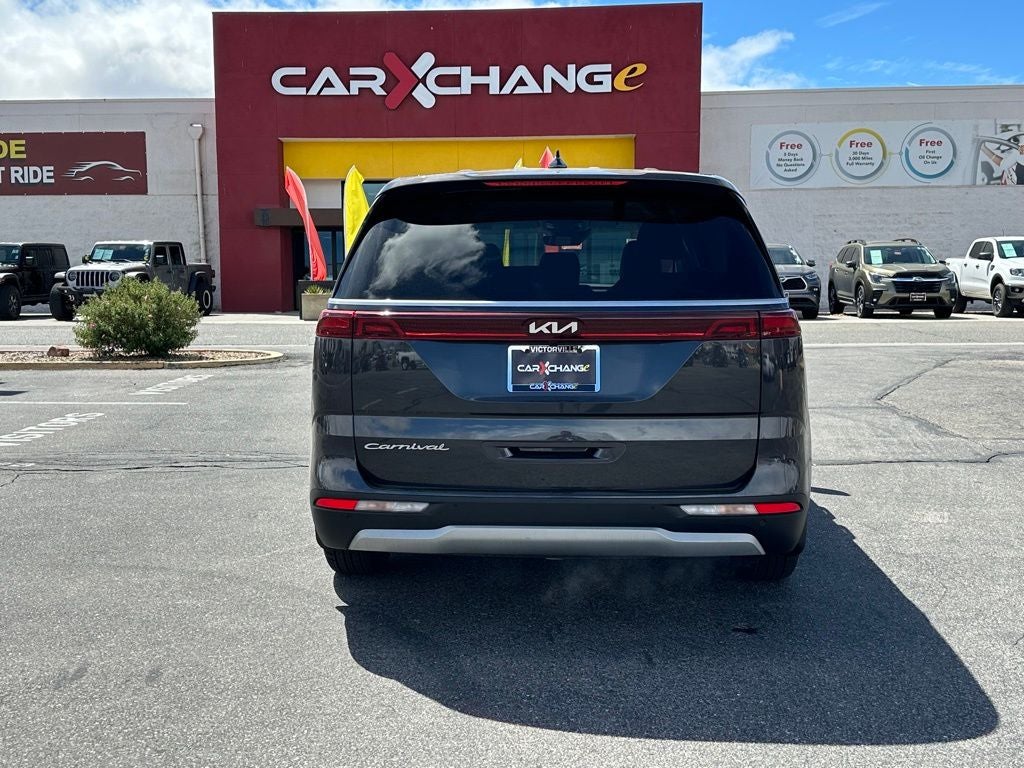 2022 Kia Carnival LXS