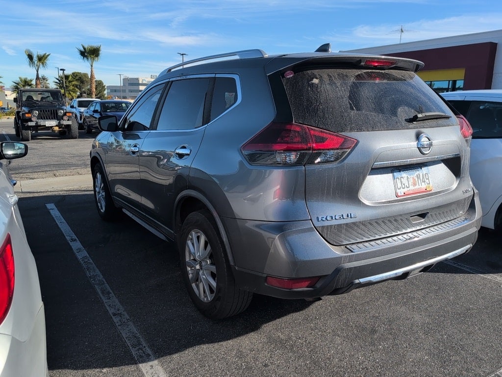 2018 Nissan Rogue SV