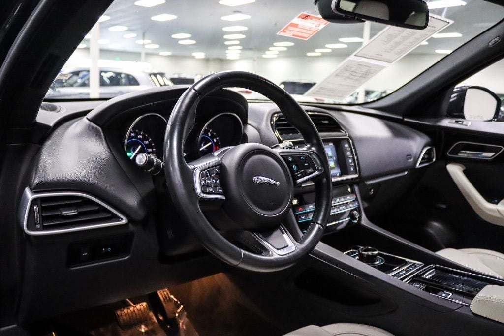 2018 Jaguar F-PACE 35t Prestige