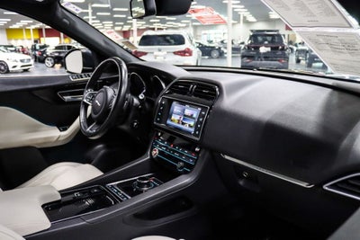 2018 Jaguar F-PACE 35t Prestige