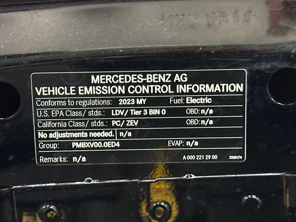 2023 Mercedes-Benz EQB 250+ Base
